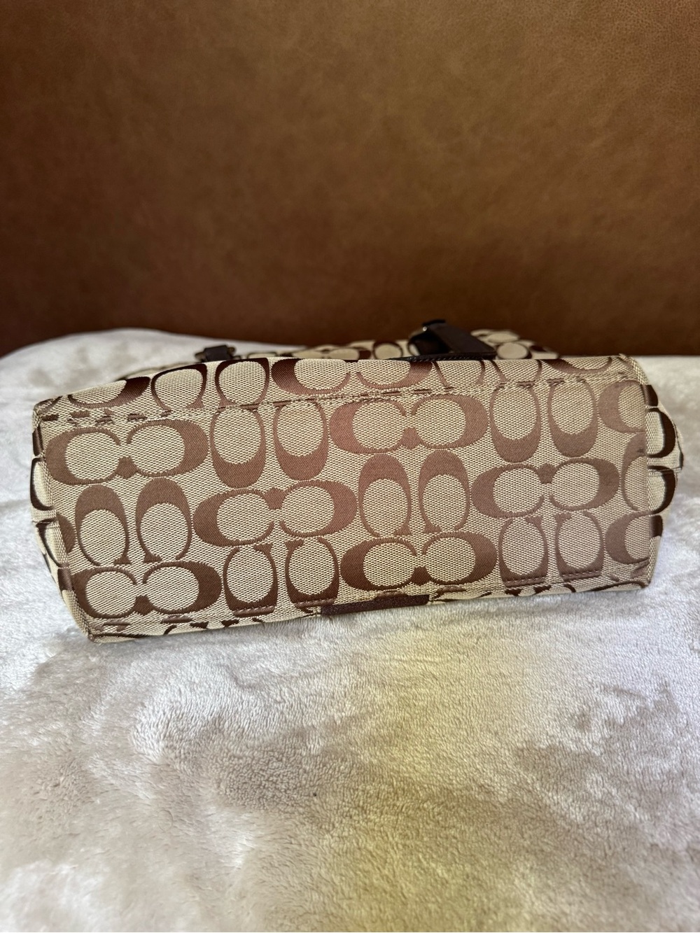 Coach small tote - Picture 6 of 9